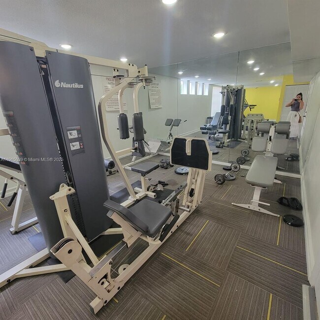 Photo - 6272 NW 186th St Unidad 201