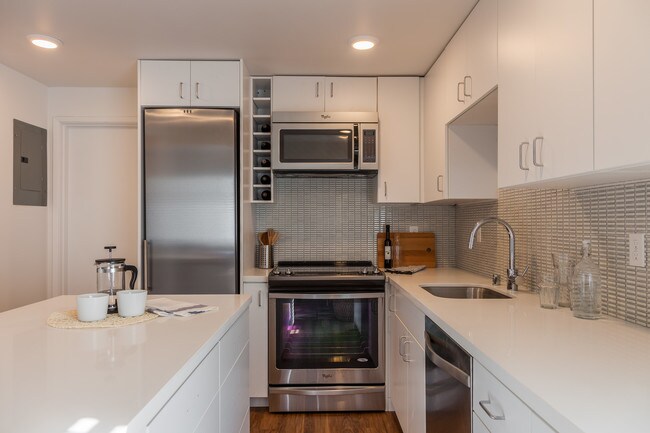 Photo - 215 Boston Street