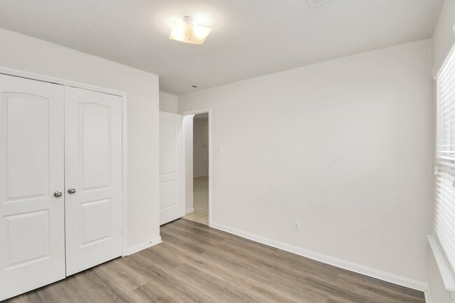 Photo - 11106 Panther Ct