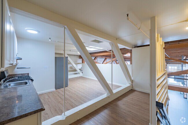 1BR, 1BA - 1,900SF - Kitchen - 1050-1066 47th Ave