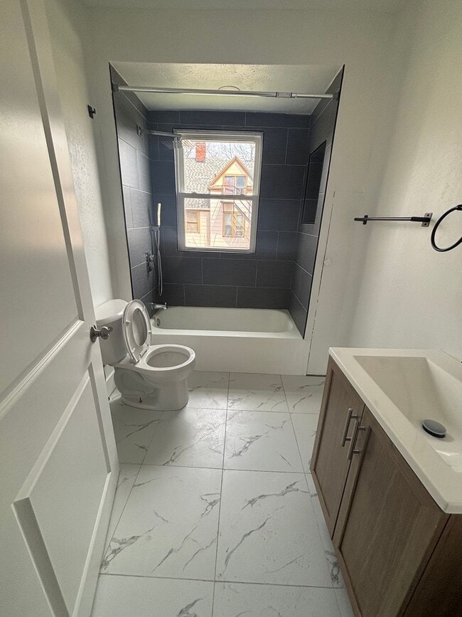 Photo - 1640 E 85th St Unit 2