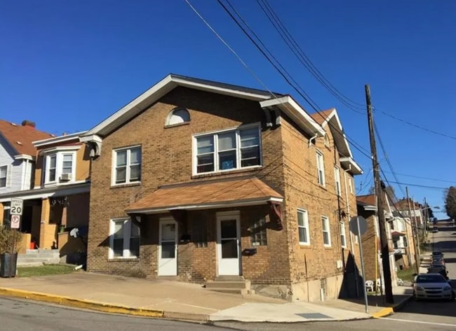 Building Photo - kel1300 Unit 2