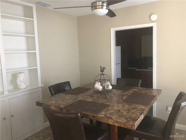 Photo - 13 Keralum Ave