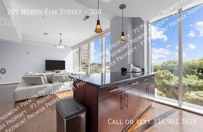 Photo - 201 N Elm St