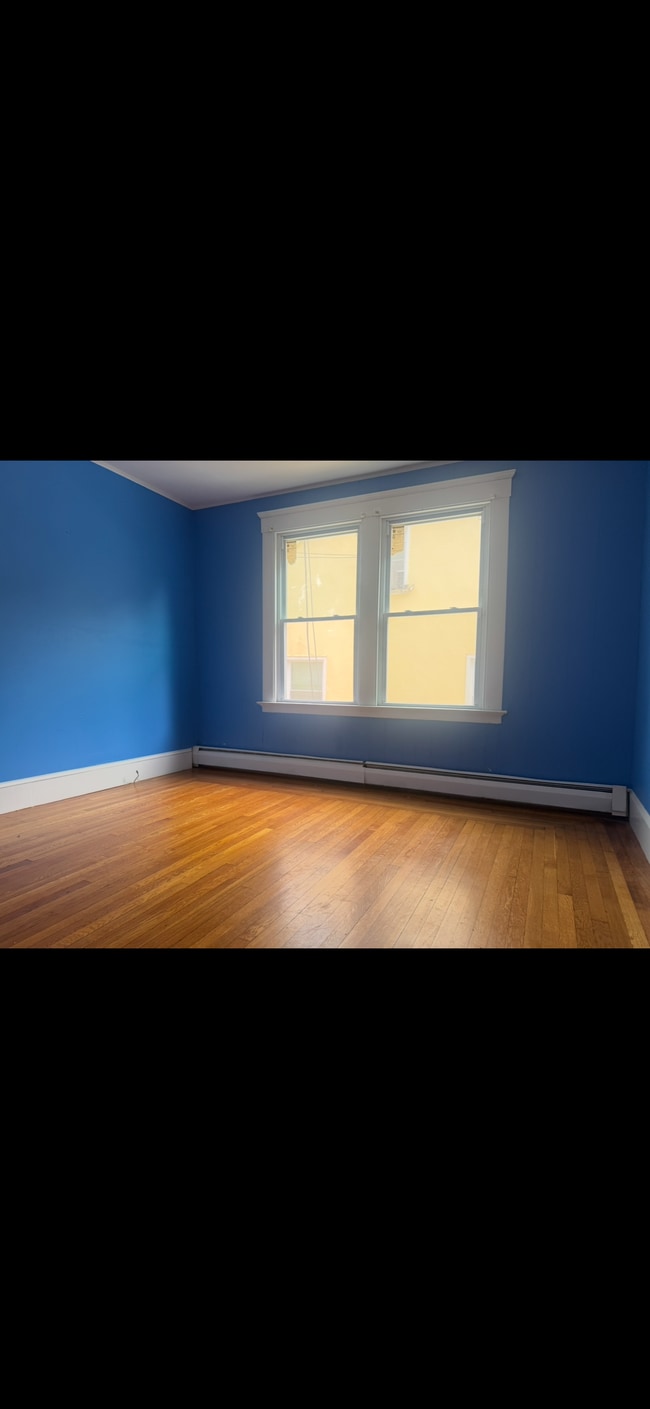 Photo - 76 Porter St Unit 1