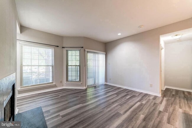 Photo - 3903 Penderview Dr Unit 1505