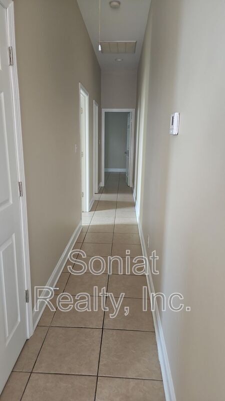 Photo - 5922 Marigny St