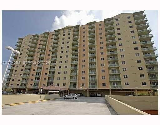 Building Photo - 3500 Coral Wy Unit 1202
