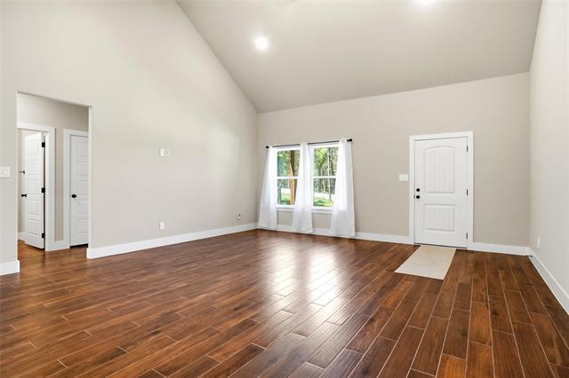 Photo - 101 Monarch Ln