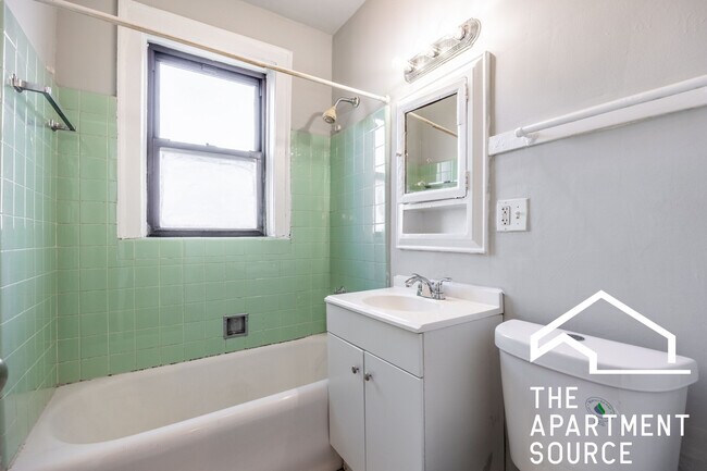 Photo - 4546 N Damen Ave Unit 409