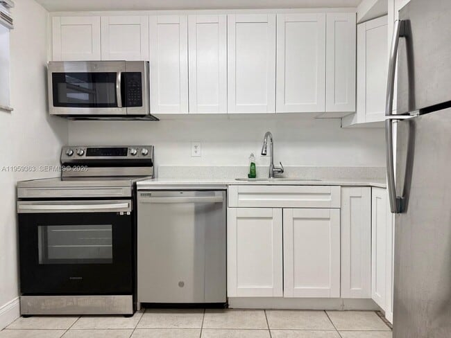 Photo - 4205 N University Dr Unit 111