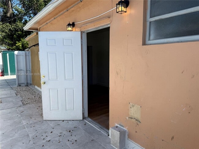 Photo - 6301 Moseley St Unit 2A