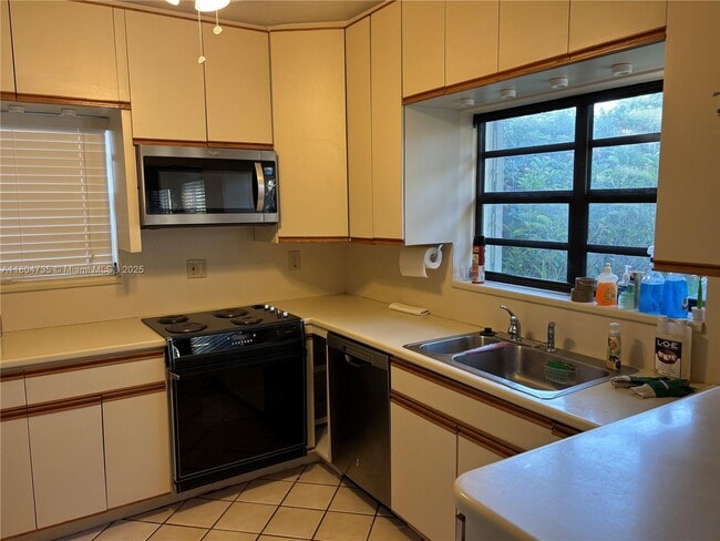 Photo - 5951 SW 84th St