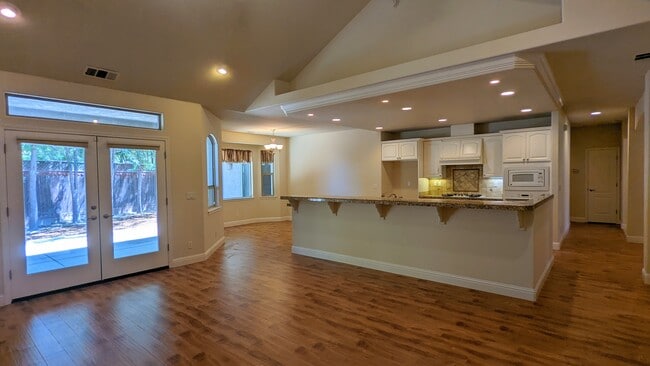 Photo - 1043 Diamante Robles Ct