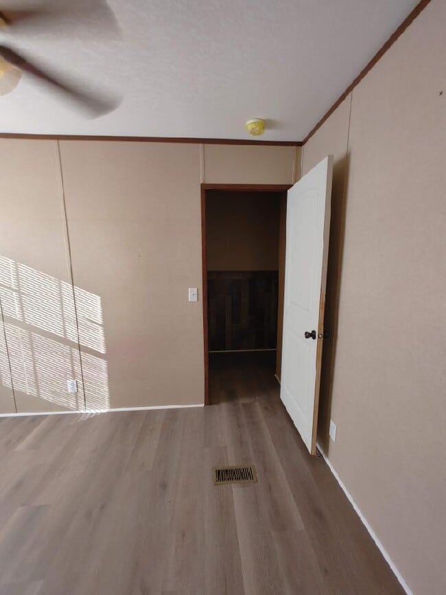 Building Photo - 2295 Plantation Rd Rental