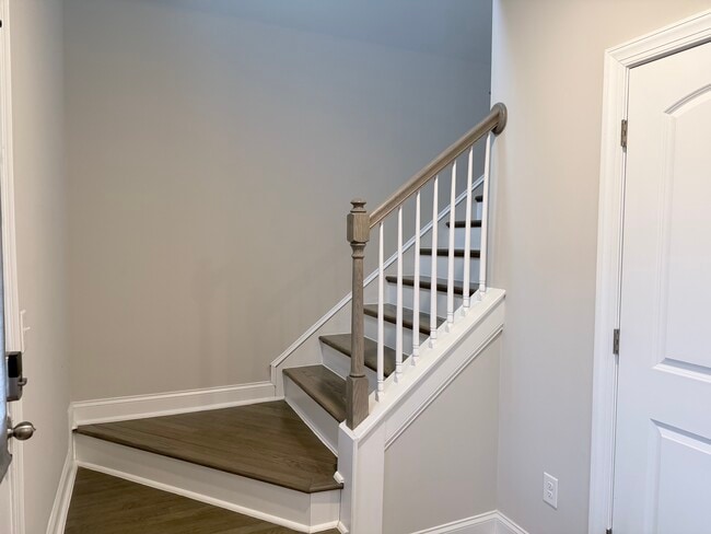 Photo - 57 Walnut Springs Dr