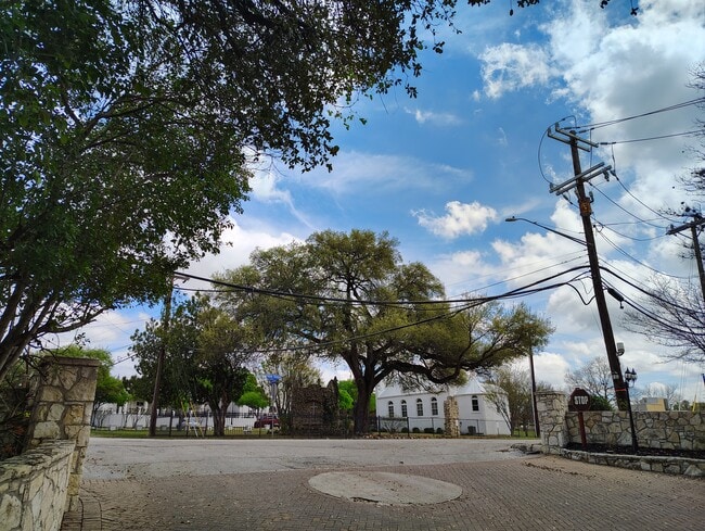 Photo - 100 Lorenz Rd Unit 508