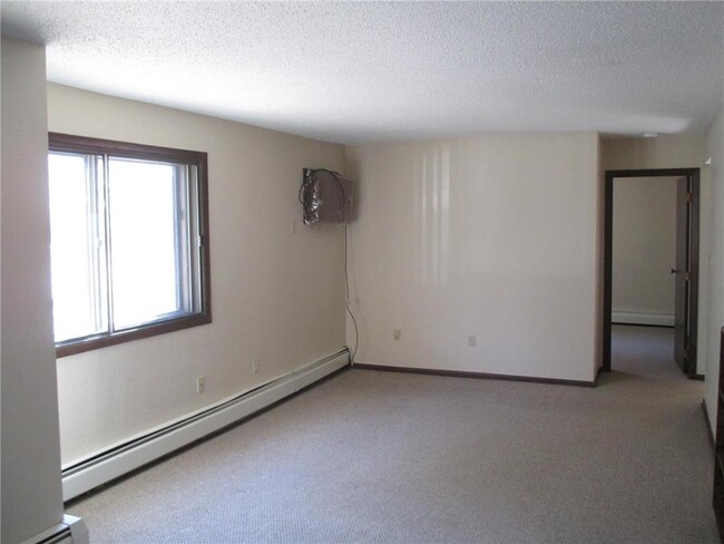 Photo - 761 S 9th St Apartment Unit 5