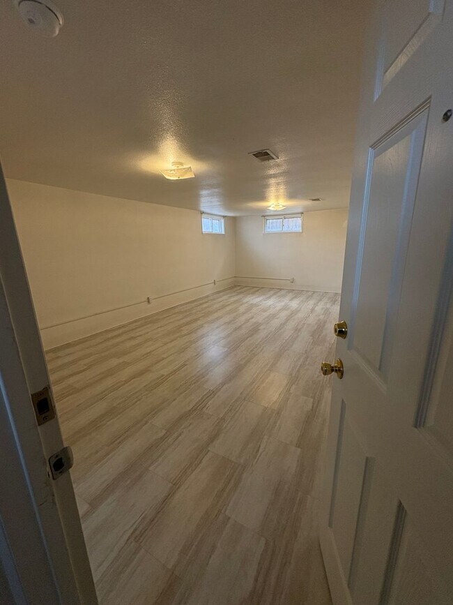 Photo - 2308 6th Ave Unit 2