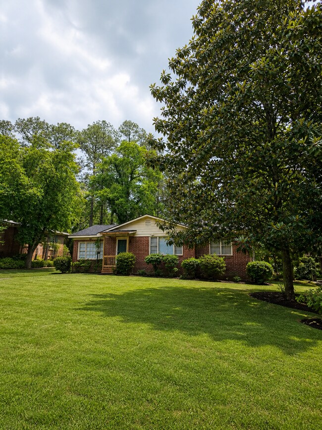 Photo - 2367 Danbury Dr
