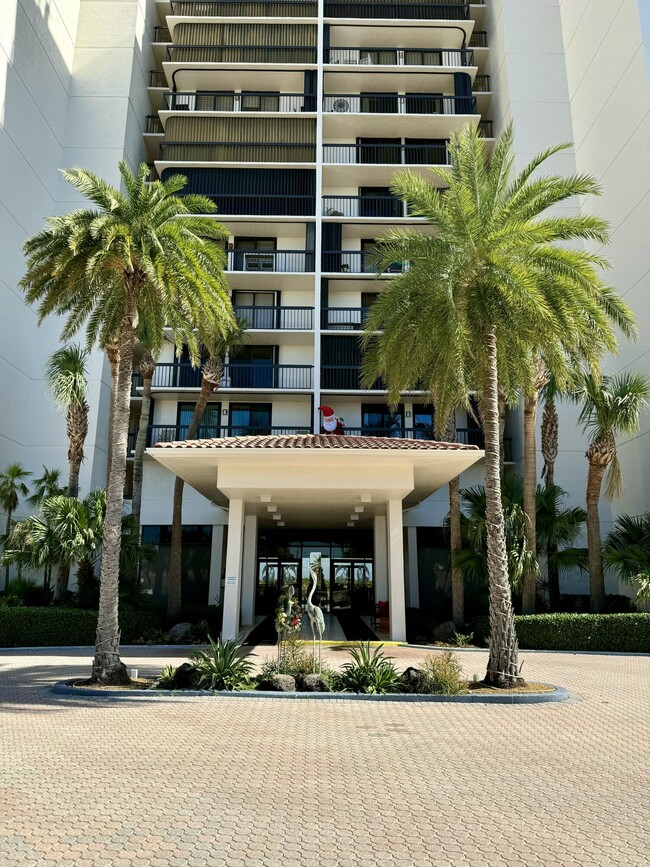 Photo - 3100 N Hwy A1A Condominio Unidad 1103