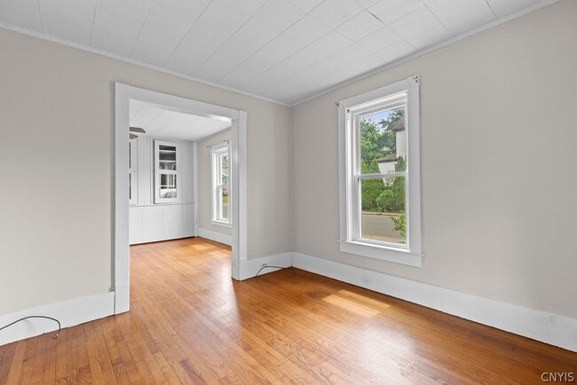 Photo - 109 Center St