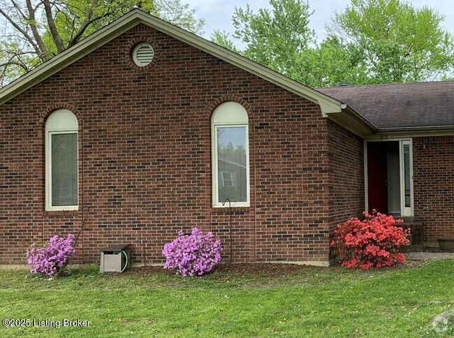 Building Photo - 615 Stivers Rd Rental