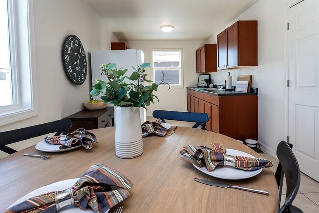 Photo - 3 Bedroom Homes for rent in Pleasant HIll, IA Unit 275 Hillside Drive