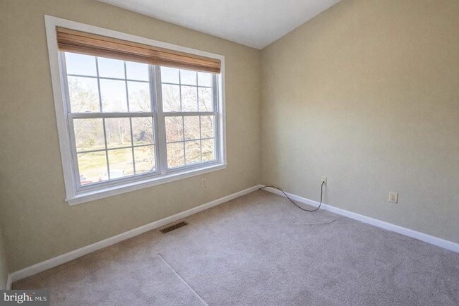 Photo - 4 Elm Tree Ct