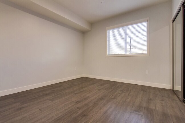 Glenoaks Villas