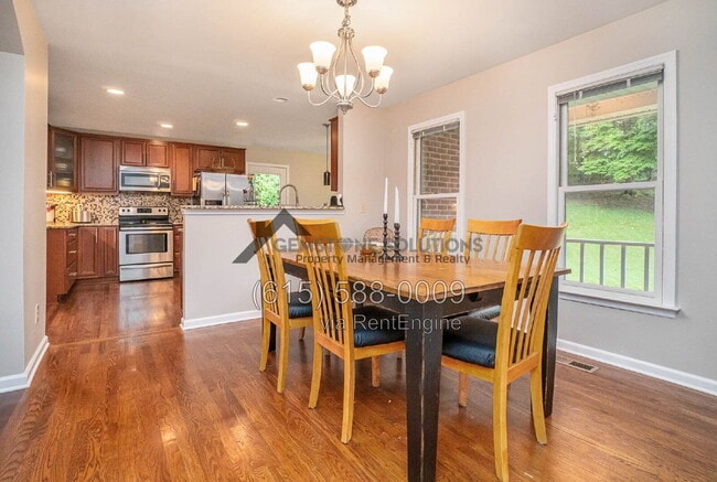 Photo - 4446 Pratt Ln