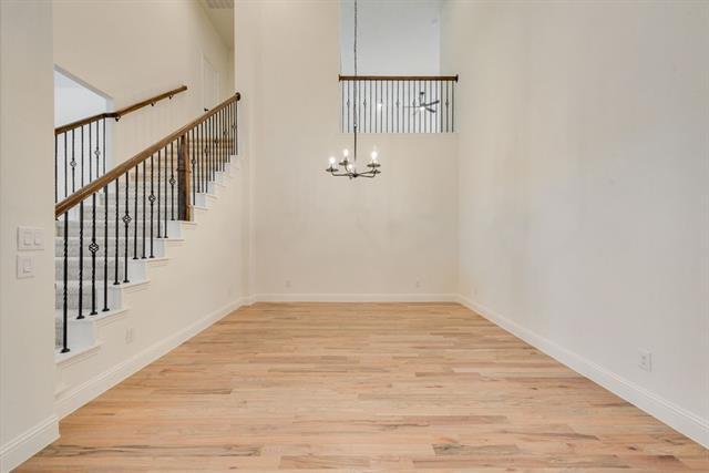 Photo - 809 Turnbull Ave