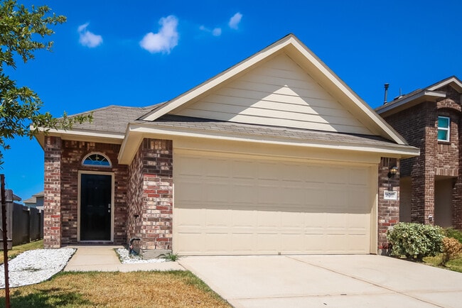 Building Photo - 16707 Highland Villa Ln