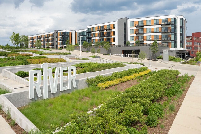 Tribute Apartments at R1VER - Tribute Apartments at R1VER