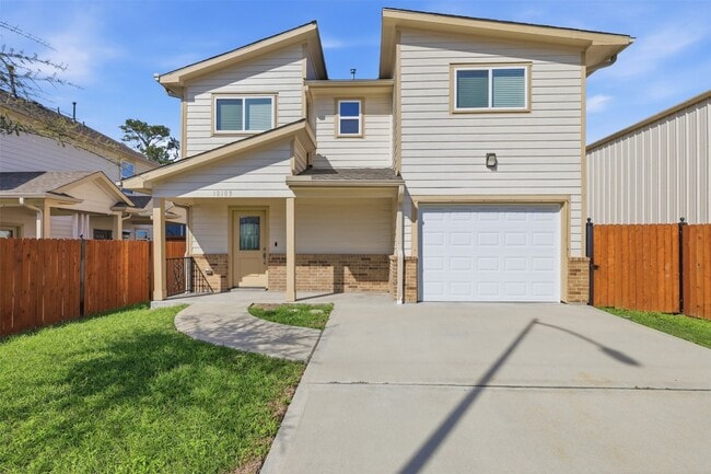 Building Photo - 10103 Goldcrest St