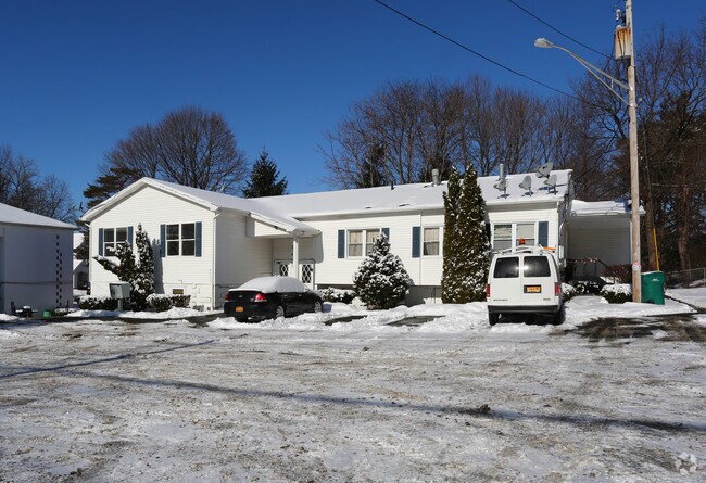 Photo - South Lake Apartments