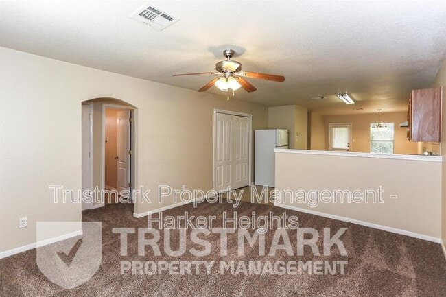Photo - 411 A Brittney Way