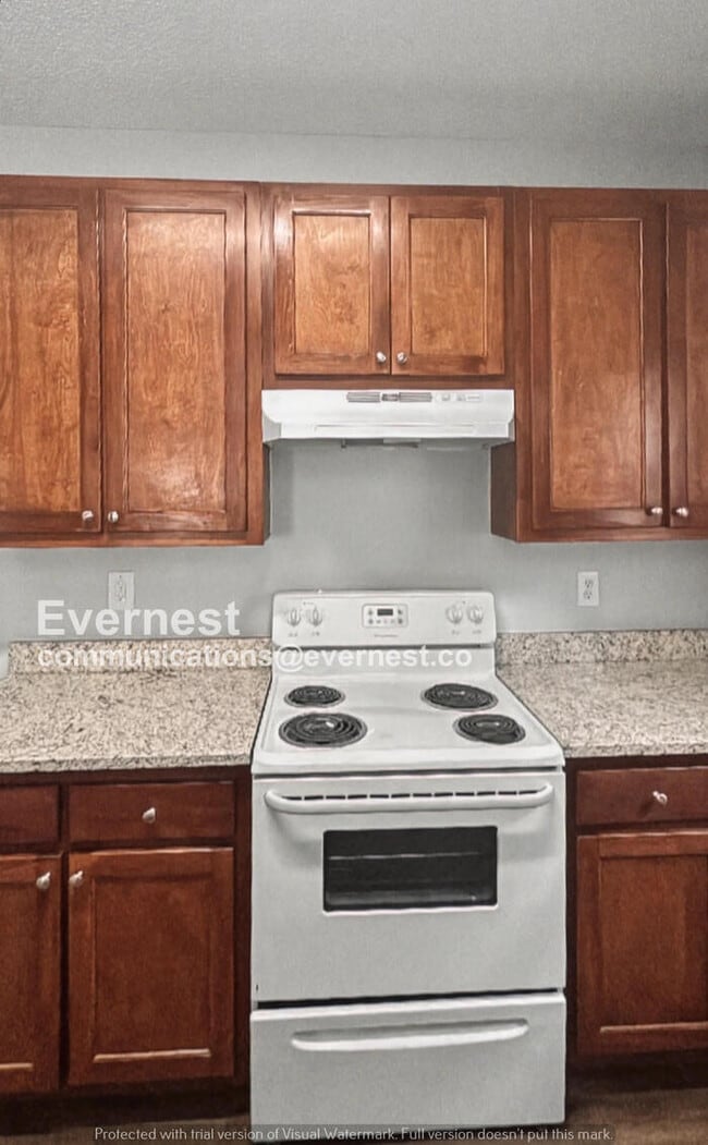 Photo - 8628 Thomas Ln