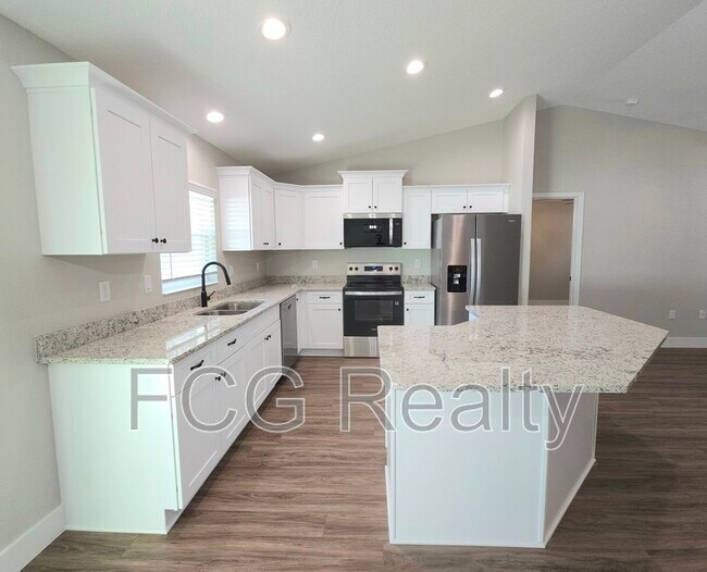 Photo - 7771 N Keystone Dr