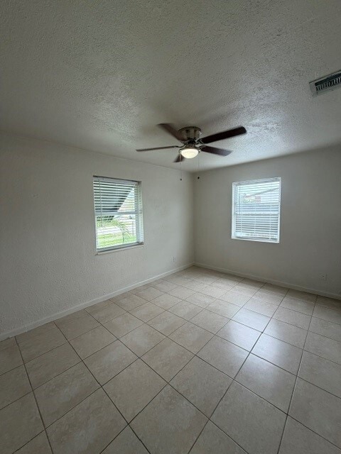 Photo - 2341 Wabasso Dr