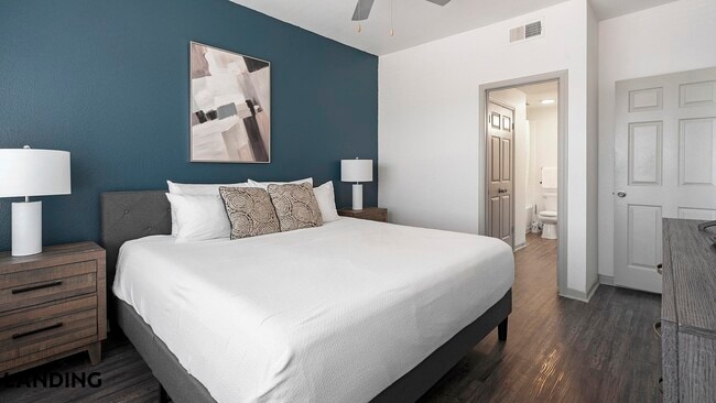 Photo - 19275 Stone Oak Pkwy Unit 1422