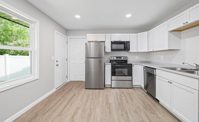 Photo - 101 Vicksburg Ln