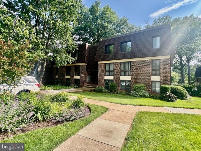 Photo - 5253 W Running Brook Rd Apartment Unit 201