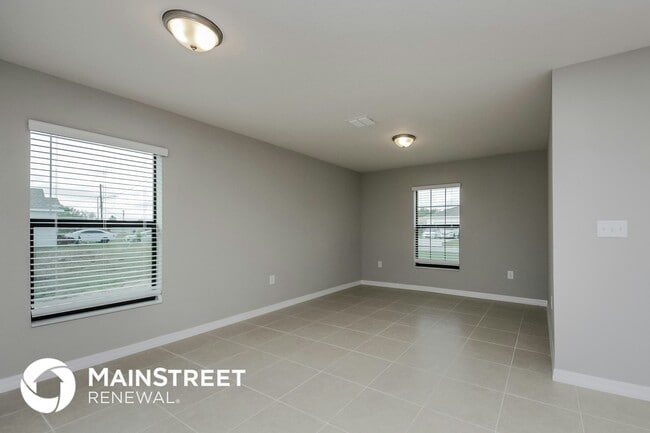Building Photo - 387 Begonia Ct Rental