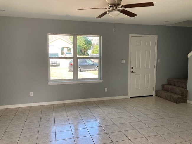 Photo - 1657 N Shore Dr