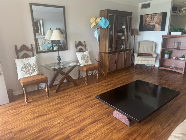 Photo - 6400 46th Ave N Unit 315