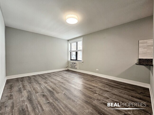 445 W Barry