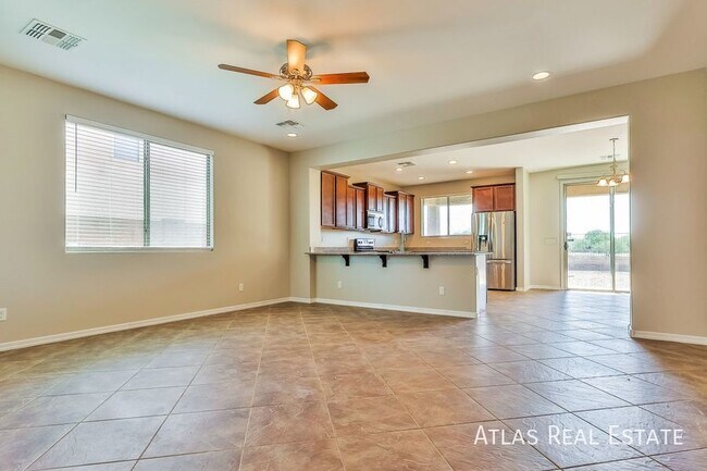 Photo - 1053 W Stephanie Ln