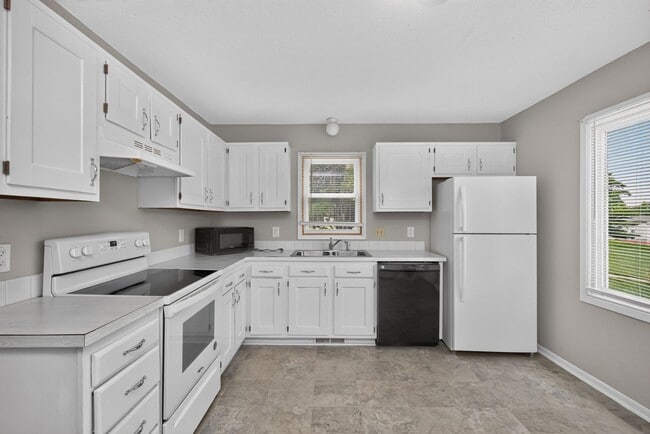 Photo - 3439 SE 20th St Unit 3439 SE 20th Street