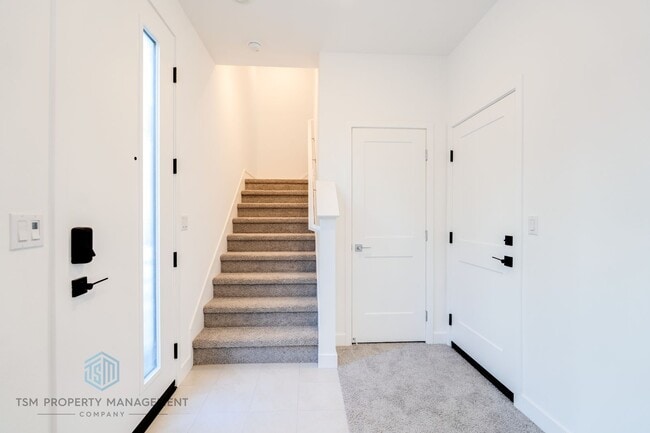 Photo - NEW BUILT 2 Bedroom Townhome in the Heart of Garden Grove!